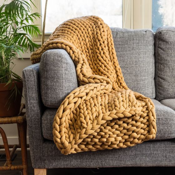 Chunky Knit Throw Blanket - Camel
